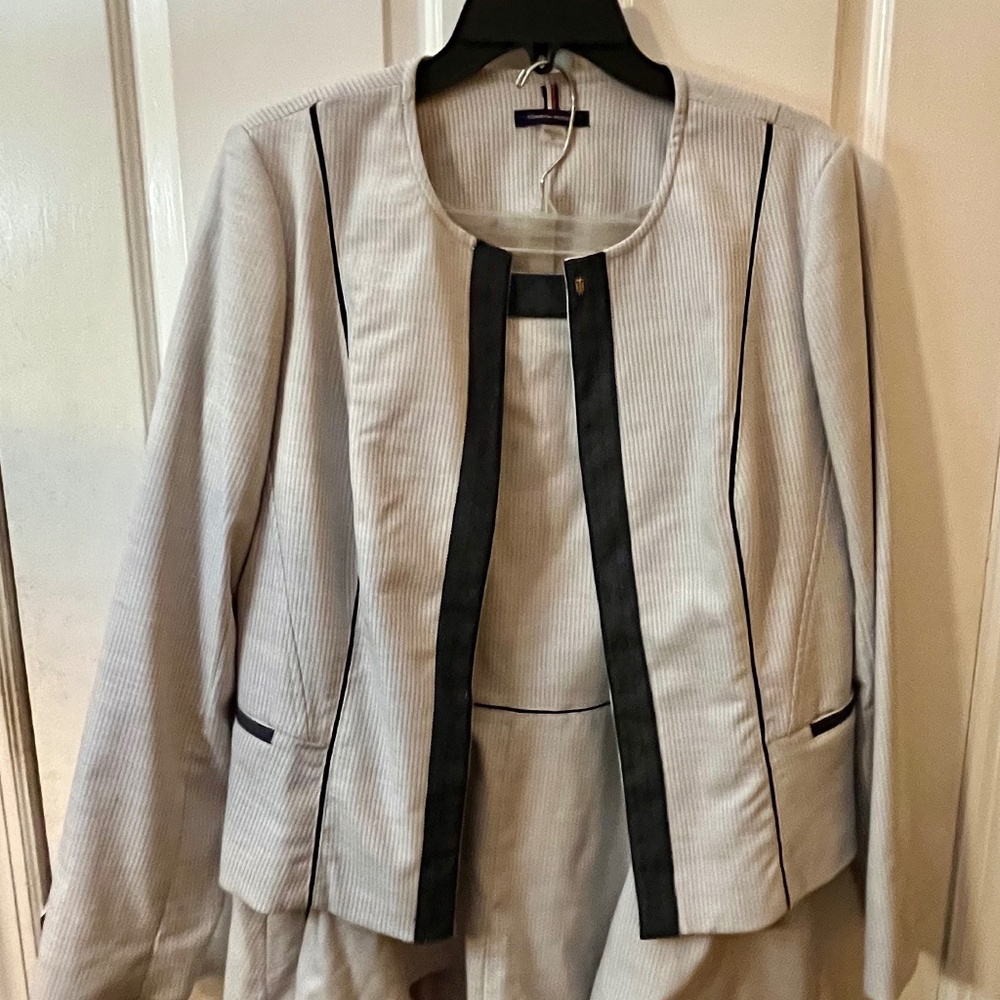 Tommy Hilfiger Suit